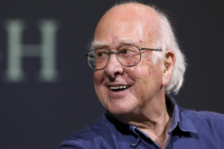 peter-higgs-who-propos peter-higgs
